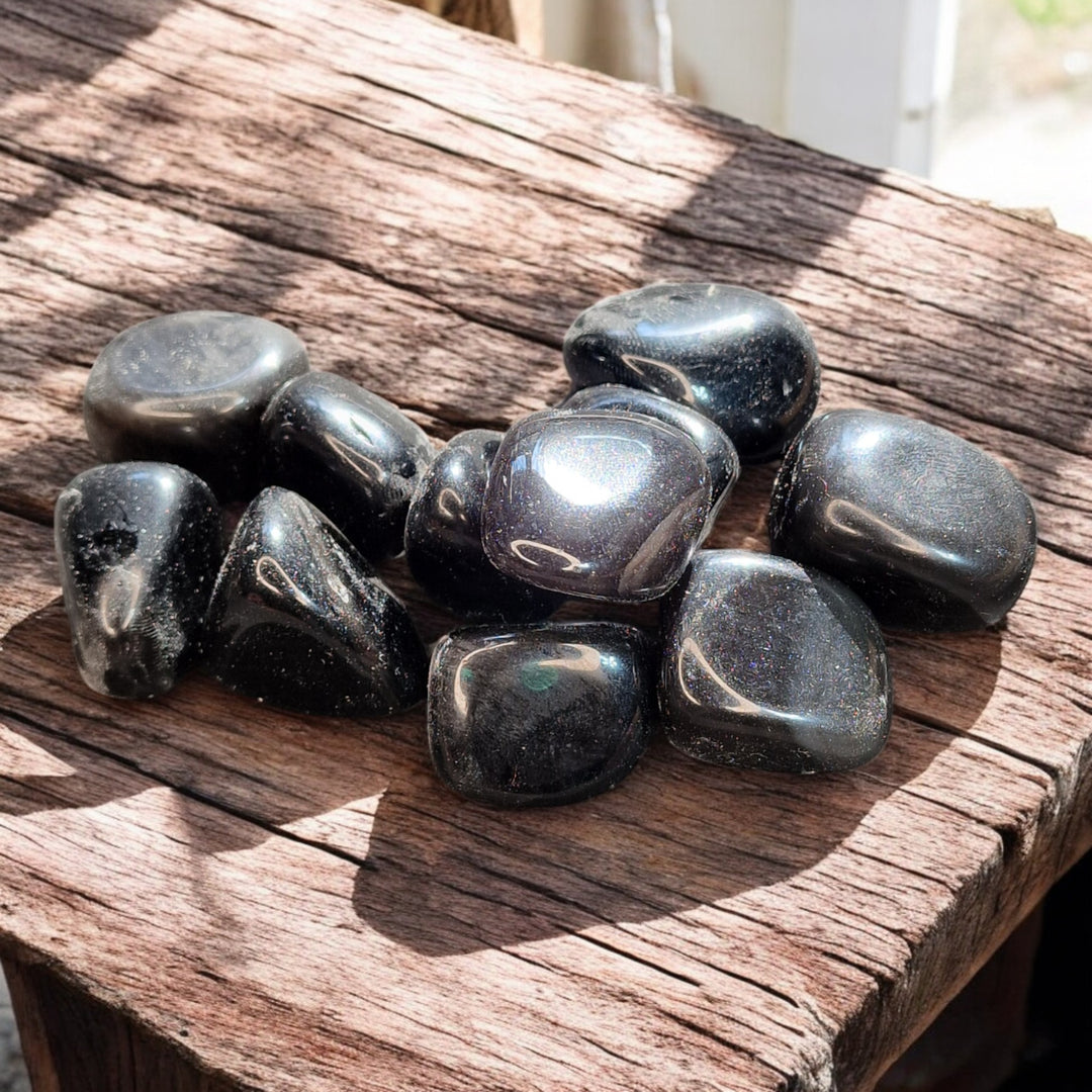 Obsidian Schwarz – Der Stein der Schutz und Erdung