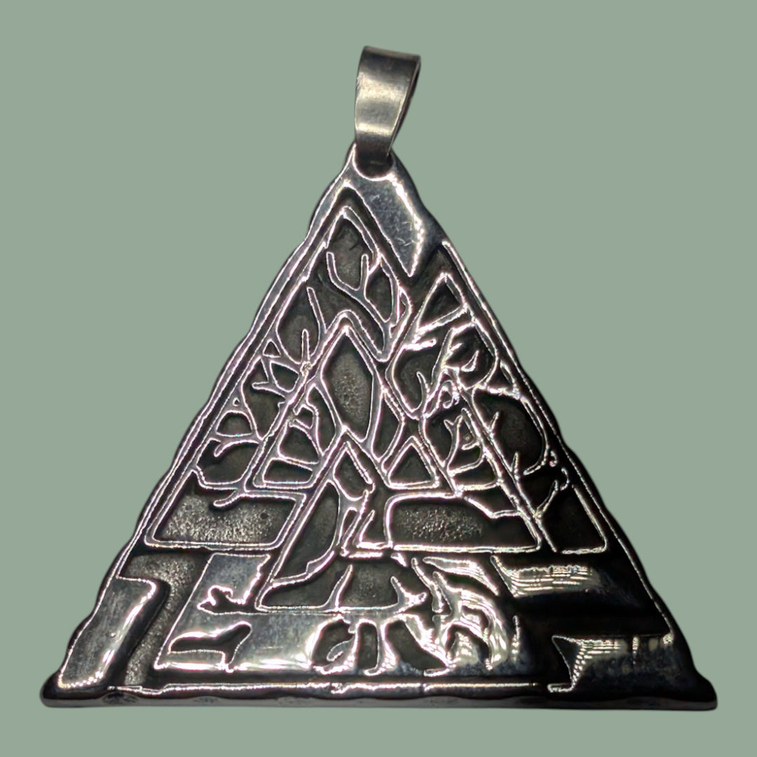 Valknut, Lebensbaum (Yggdrasil)