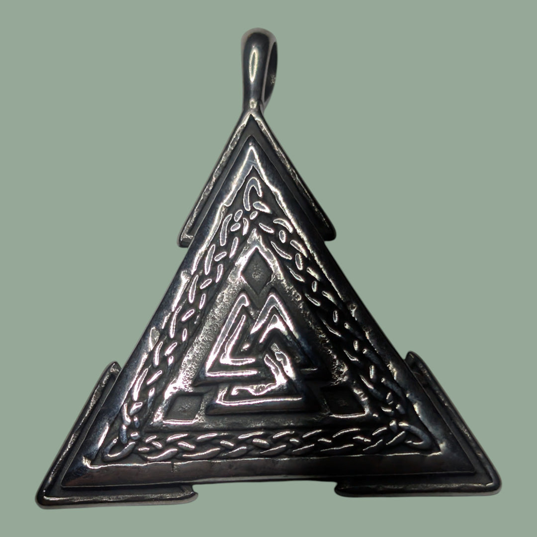 Valknut im Dreieck