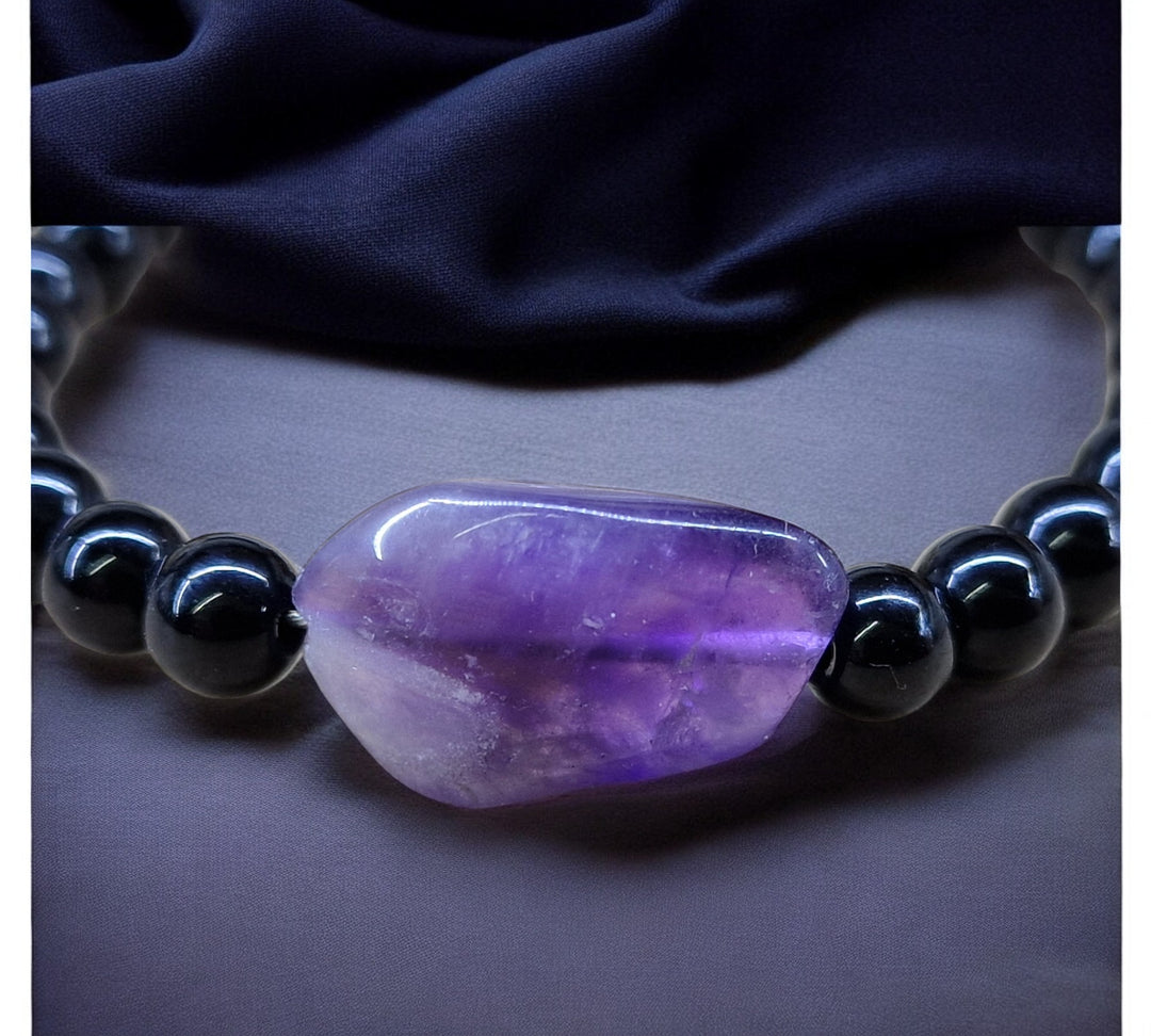 Elegantes Onyx-Armband mit Amethyst-Quarz-Inlay und Edelstahlverschluss - Sinnikäs