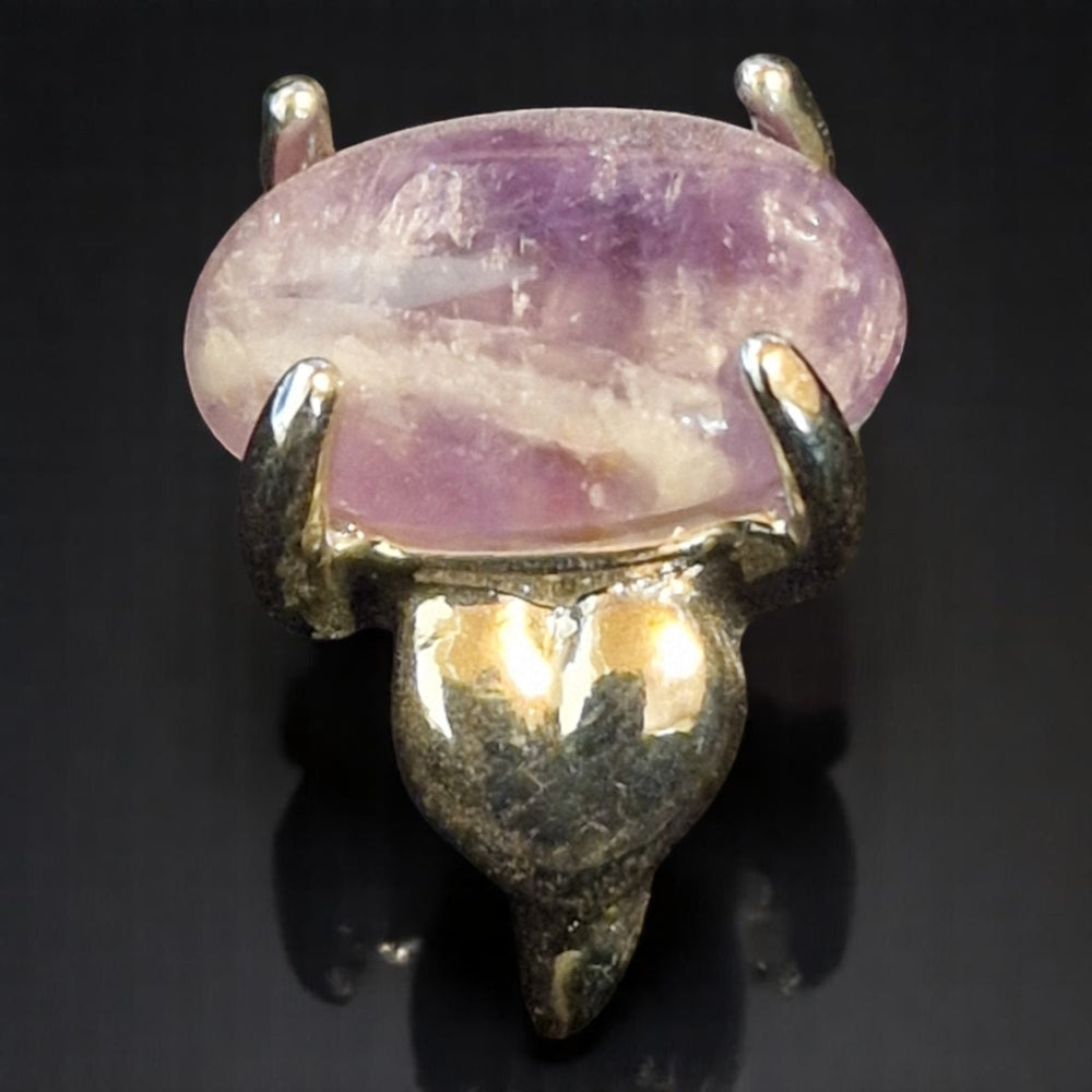 Silberplattierter Ring mit funkelndem Amethyst