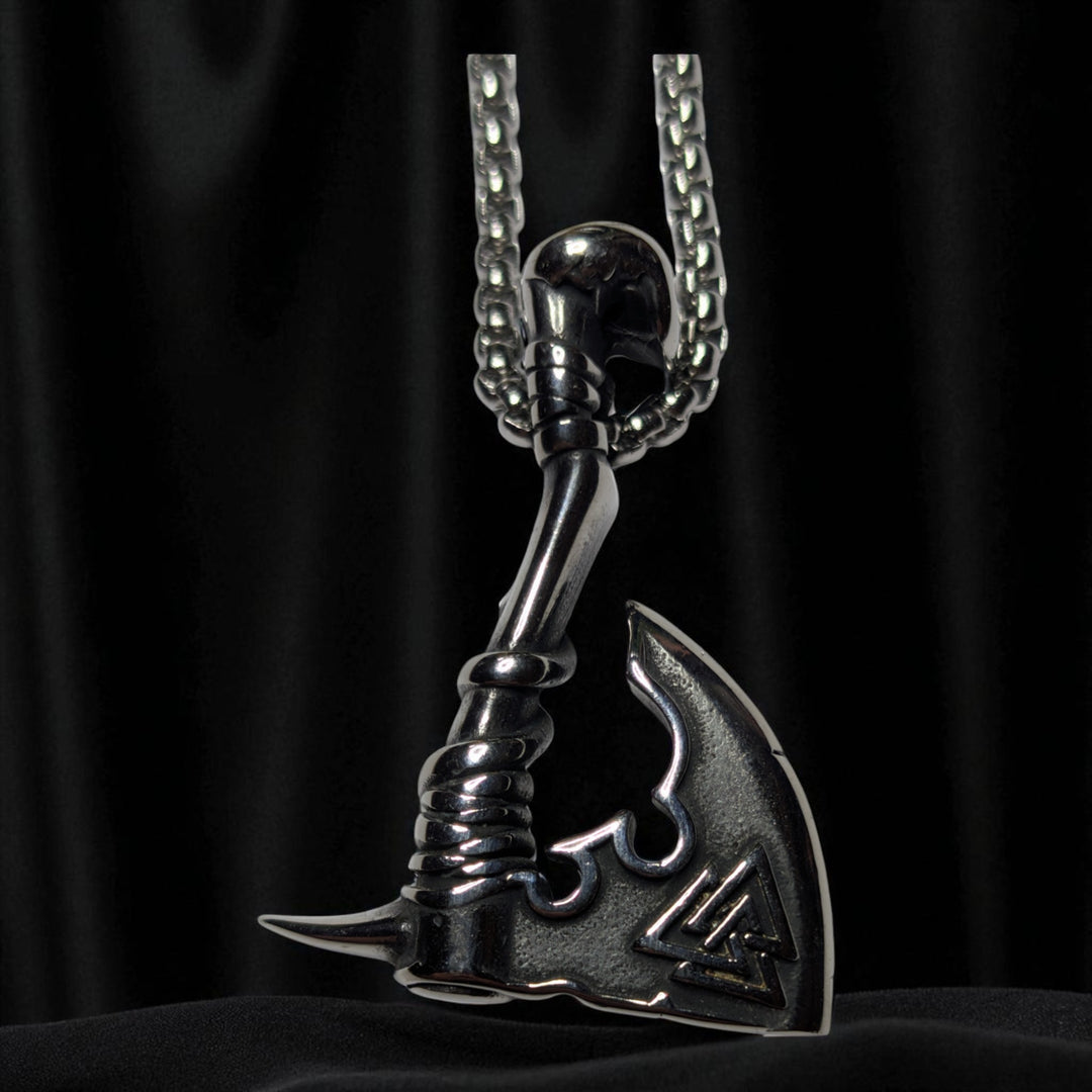 Wikinger-Axt mit Valknut