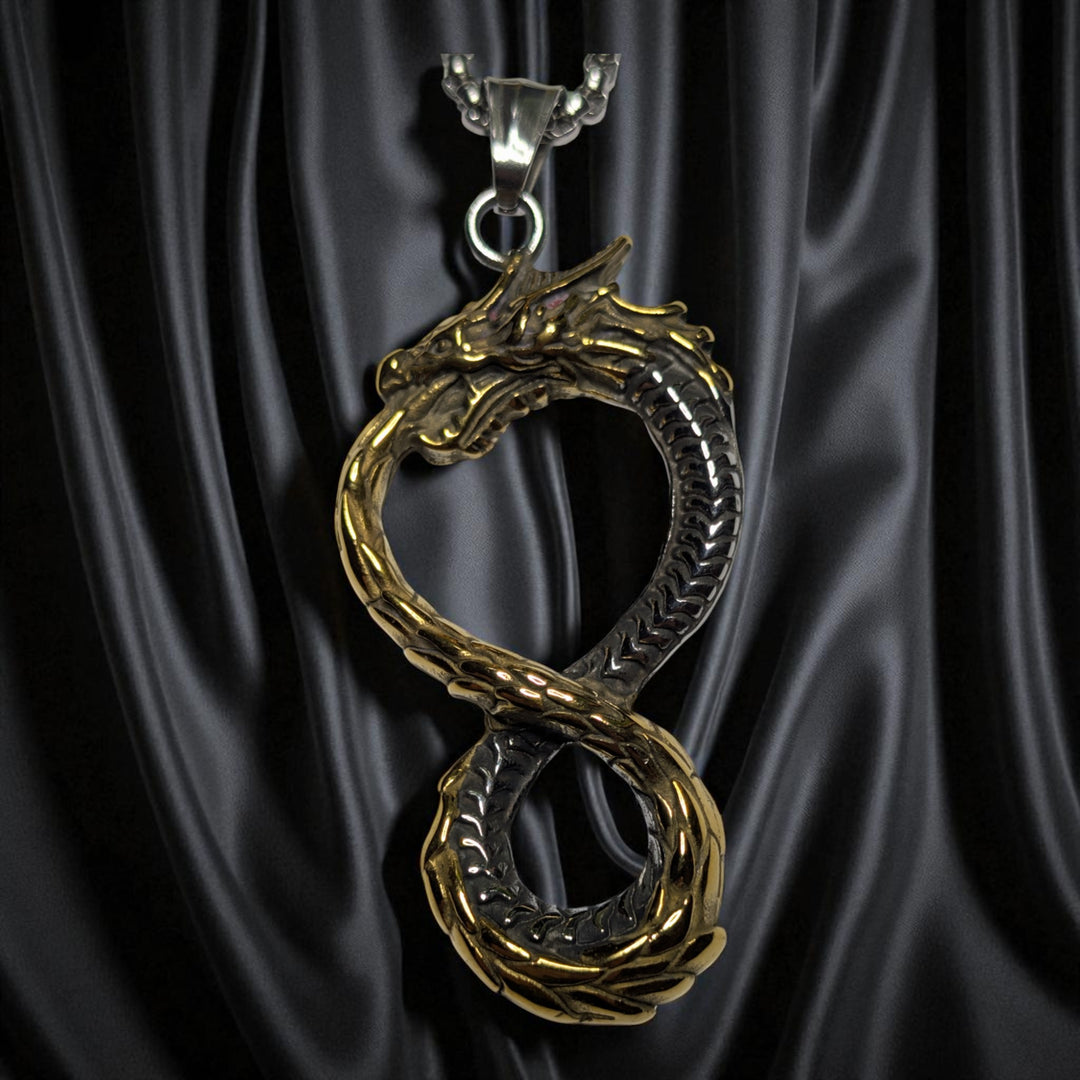 Drache mit Unendlicher Acht