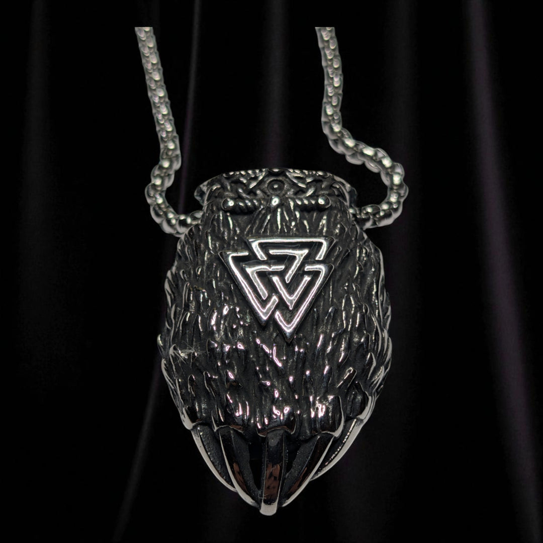 Bärentatze mit Valknut