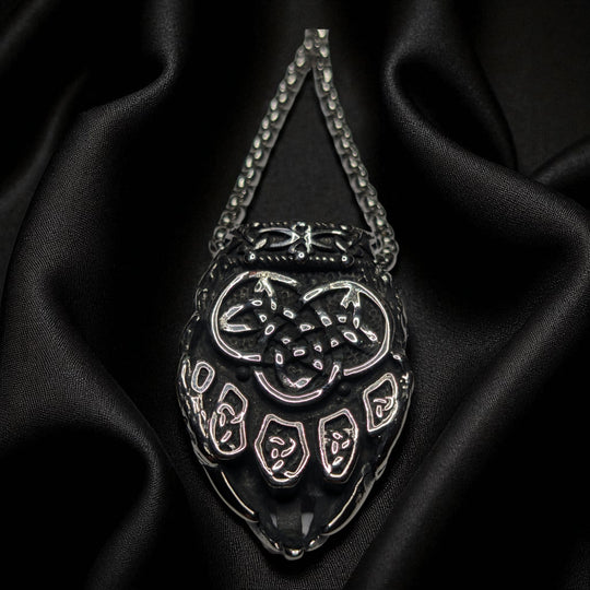 Bärentatze mit Valknut