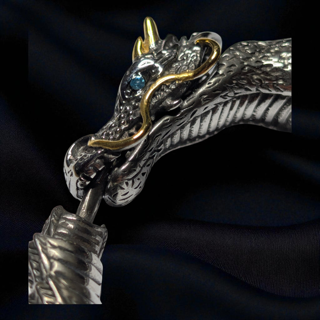 Armreif mit Drachen