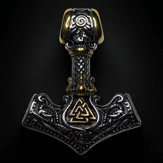 Thors Hammer (Mjölnir) mit Tiwaz-Rune