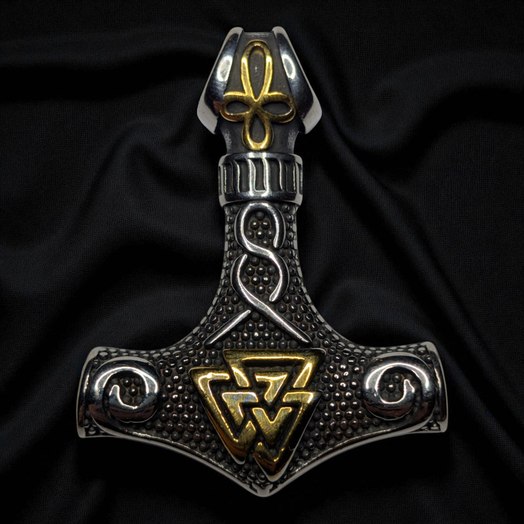 Thors Hammer (Mjölnir) mit Valknut-Design