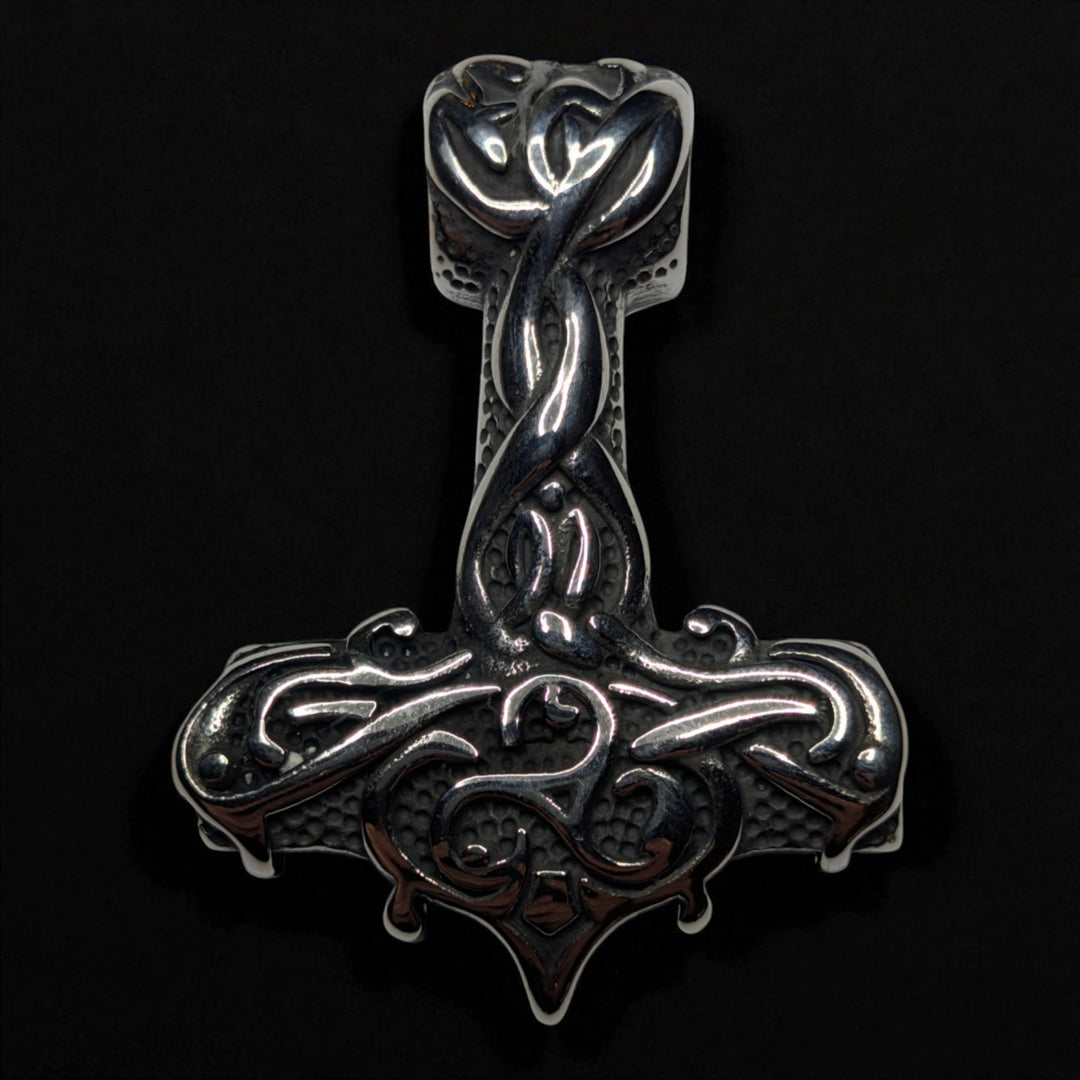 Thors Hammer mit Triskele