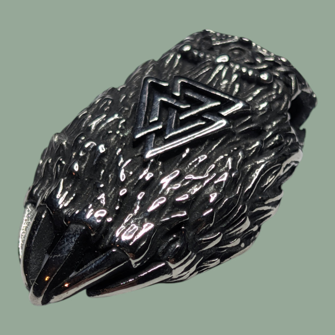 Bärentatze mit Valknut
