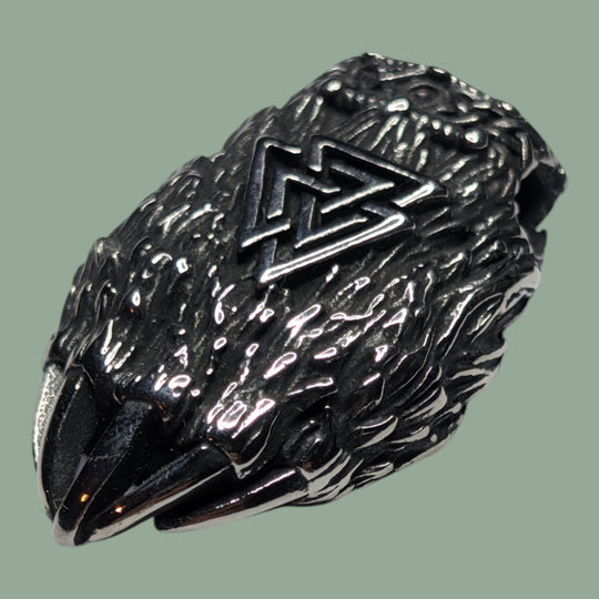 Bärentatze mit Valknut