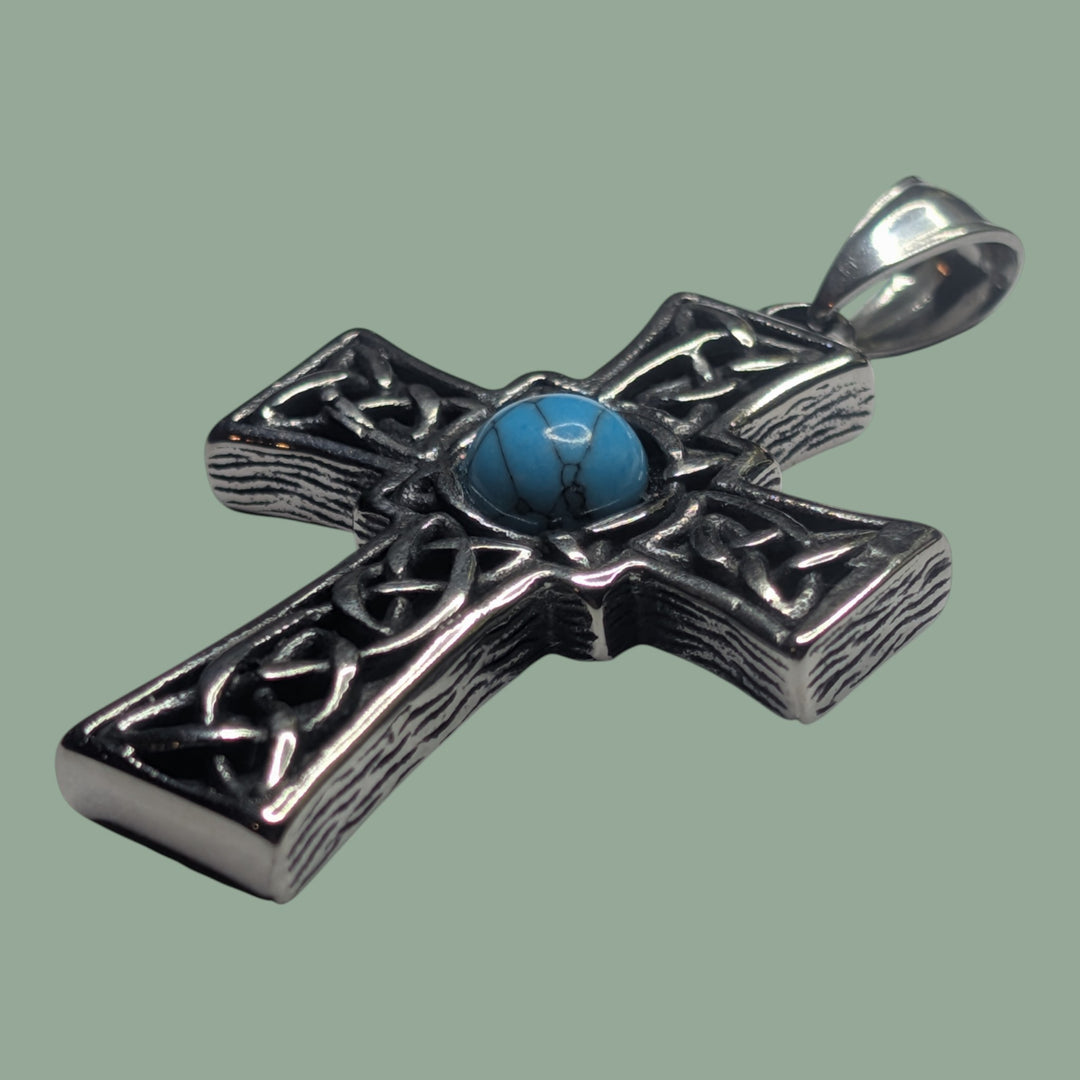 Keltisches Kreuz mit blauem Howlit