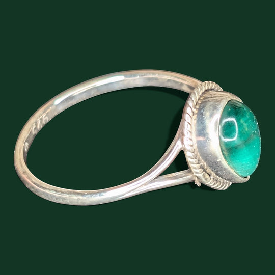 Nahaufnahme des Ring der Marke Sinnikäs®.