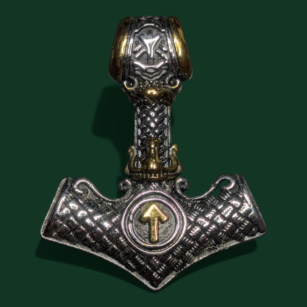 Stilvolle Geschenkidee: Wikinger Thors Hammer Anhänger aus Edelstahl (Tiwaz-Rune) für einen besonderen Menschen.