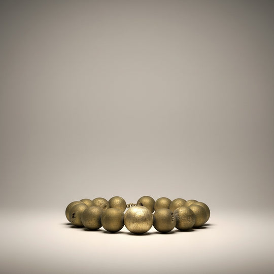 Sinnikäs goldfarbene Geoden Achat Halskette mit vergoldeten 925 Silberkugeln, 49cm lang.