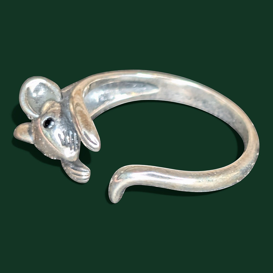 Schicker, verstellbarer Maus-Wrap-Ring aus Sterlingsilber mit winzigen Ohren und einem niedlichen Gesicht, offenes Manschetten-Design.