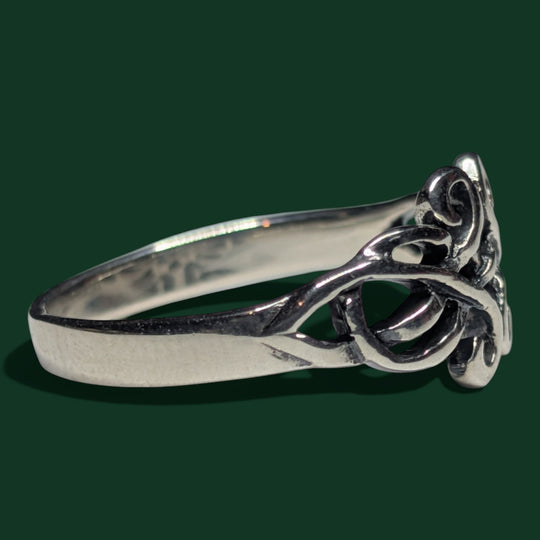 Sinnikäs Ring aus 925er Sterlingsilber mit filigranen Schnörkel-Verzierungen, Größe 16