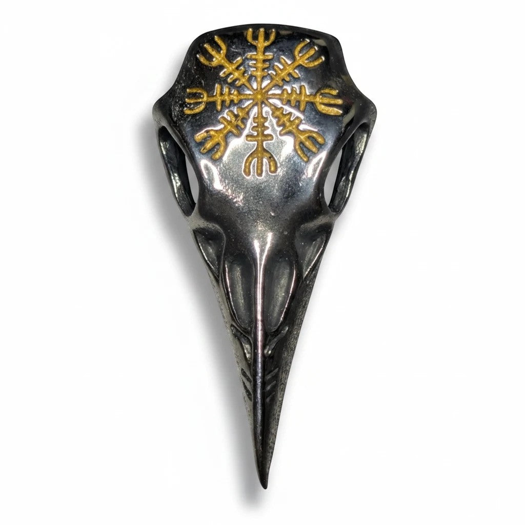 Sinnikäs Wikinger Rabe Anhänger aus Edelstahl mit goldenem Vegvísir Symbol, detailliertes nordisches Design.